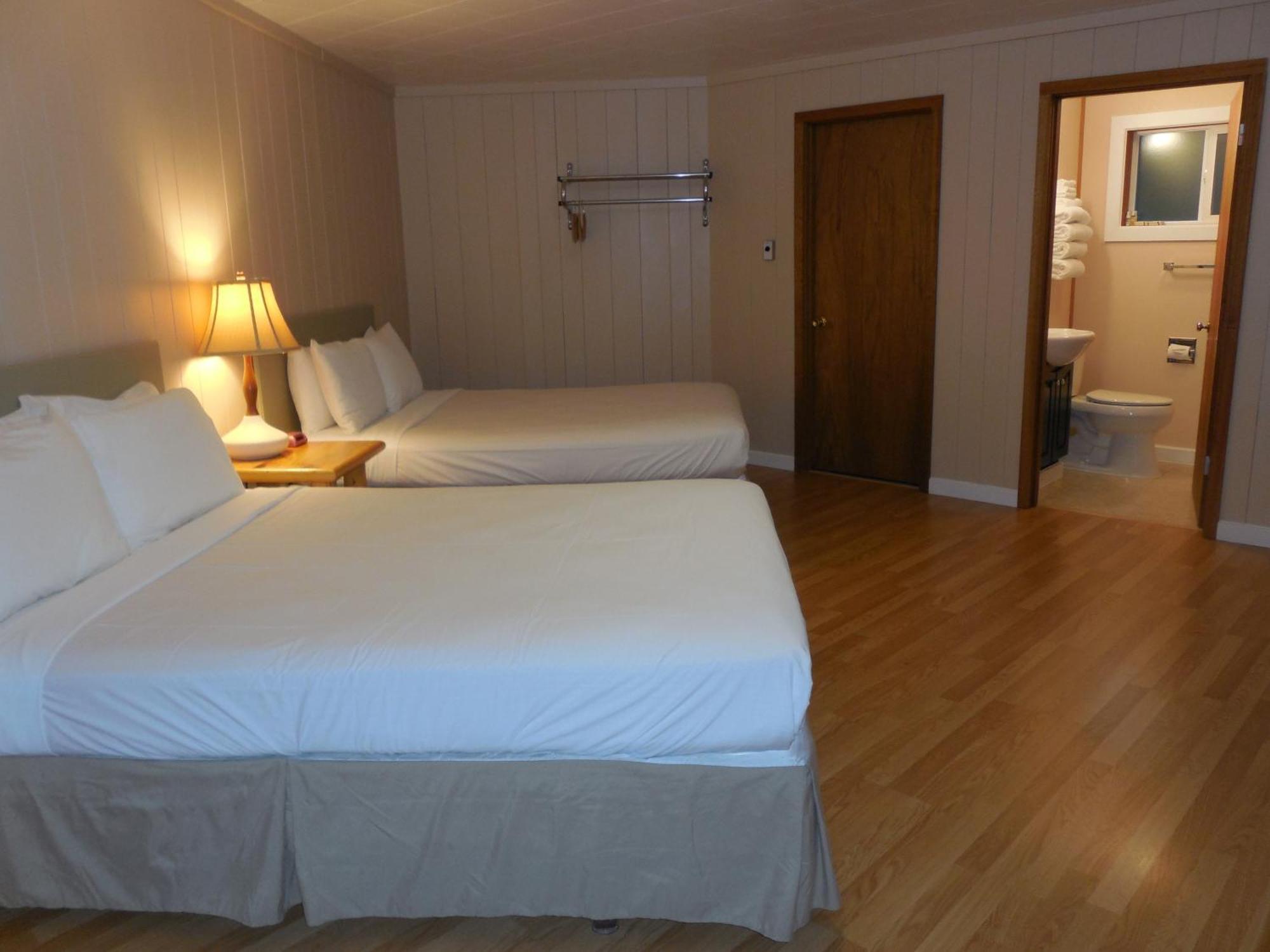 Mountain View Lodge - No Pets Allowed Packwood Room photo