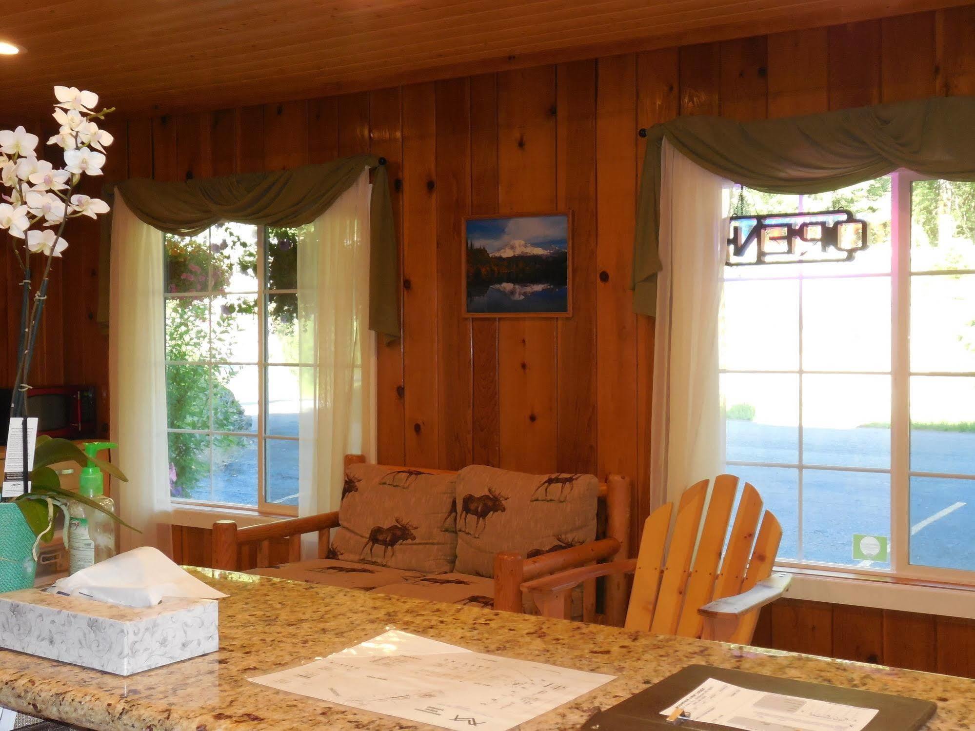 Mountain View Lodge - No Pets Allowed Packwood Exterior photo